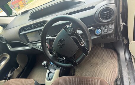 Toyota Aqua I, 2014 год, 750 000 рублей, 9 фотография