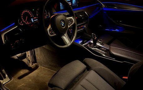BMW 5 серия, 2019 год, 3 150 000 рублей, 2 фотография