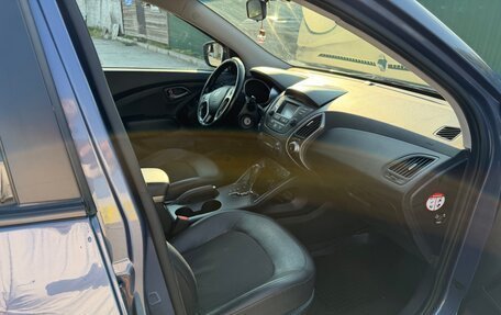 Hyundai ix35 I рестайлинг, 2014 год, 750 000 рублей, 16 фотография