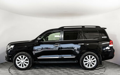 Toyota Land Cruiser 200, 2017 год, 5 699 000 рублей, 9 фотография