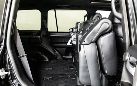 Toyota Land Cruiser 200, 2017 год, 5 699 000 рублей, 36 фотография