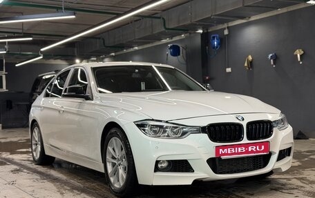 BMW 3 серия, 2018 год, 2 630 000 рублей, 4 фотография