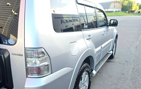 Mitsubishi Pajero IV, 2008 год, 1 599 000 рублей, 3 фотография