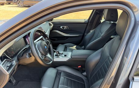 BMW 3 серия, 2021 год, 4 700 000 рублей, 15 фотография