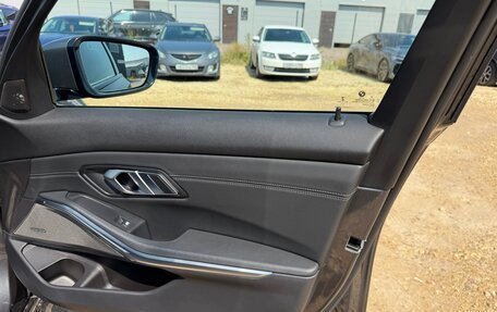 BMW 3 серия, 2021 год, 4 700 000 рублей, 25 фотография