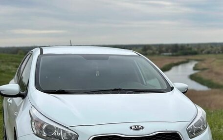 KIA cee'd III, 2014 год, 1 200 000 рублей, 3 фотография
