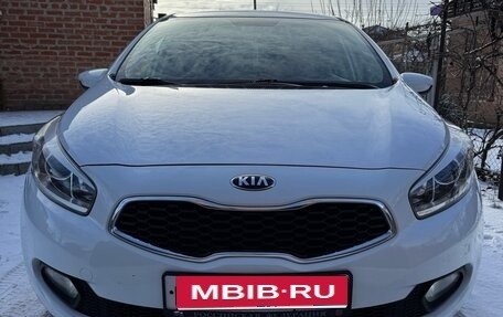 KIA cee'd III, 2014 год, 1 200 000 рублей, 2 фотография