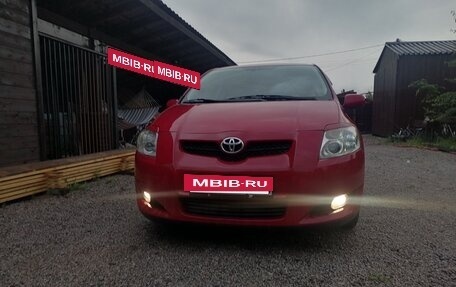 Toyota Auris II, 2008 год, 690 000 рублей, 2 фотография