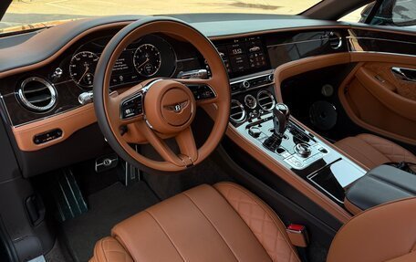 Bentley Continental GT III, 2022 год, 22 900 000 рублей, 5 фотография
