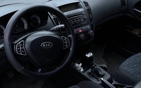 KIA cee'd I рестайлинг, 2008 год, 300 000 рублей, 3 фотография