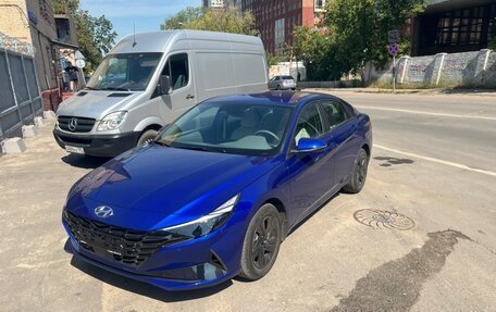 Hyundai Elantra, 2021 год, 2 150 000 рублей, 1 фотография