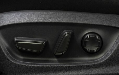Toyota Camry, 2021 год, 3 799 000 рублей, 14 фотография