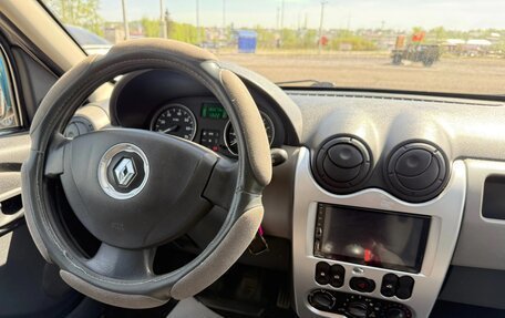 Renault Sandero I, 2012 год, 380 000 рублей, 4 фотография