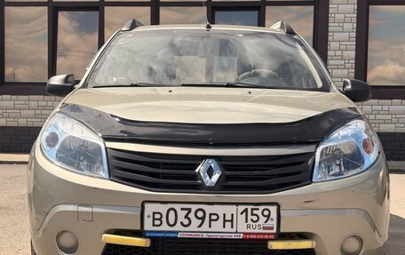 Renault Sandero I, 2012 год, 380 000 рублей, 3 фотография