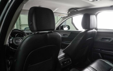 Jaguar XF II, 2016 год, 1 699 000 рублей, 11 фотография
