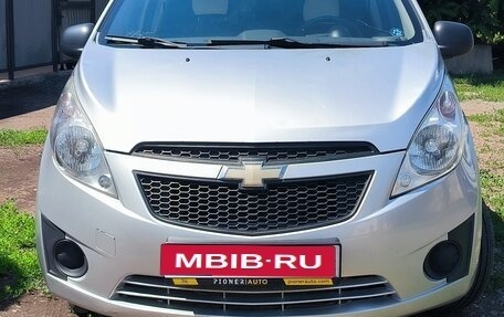 Chevrolet Spark III, 2012 год, 450 000 рублей, 1 фотография