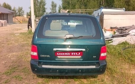 KIA Carnival III, 2003 год, 350 000 рублей, 3 фотография
