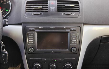 Skoda Yeti I рестайлинг, 2012 год, 990 000 рублей, 18 фотография