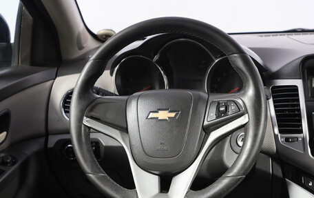 Chevrolet Cruze II, 2009 год, 649 000 рублей, 12 фотография