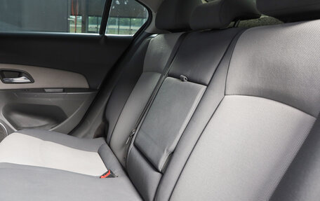 Chevrolet Cruze II, 2009 год, 649 000 рублей, 17 фотография