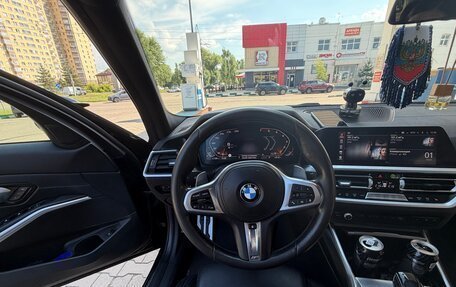 BMW 3 серия, 2020 год, 3 900 000 рублей, 18 фотография