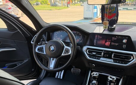 BMW 3 серия, 2020 год, 3 900 000 рублей, 24 фотография