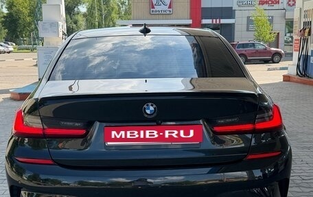 BMW 3 серия, 2020 год, 3 900 000 рублей, 32 фотография
