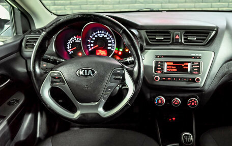 KIA Rio III рестайлинг, 2016 год, 1 000 000 рублей, 16 фотография