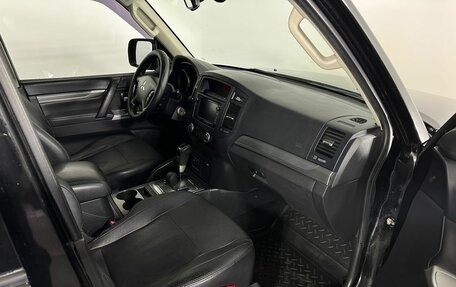 Mitsubishi Pajero IV, 2013 год, 2 200 000 рублей, 14 фотография