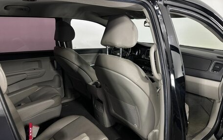 KIA Carnival III, 2020 год, 2 950 000 рублей, 16 фотография