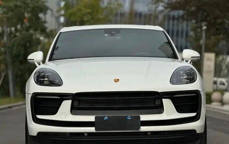 Porsche Macan I рестайлинг, 2022 год, 3 фотография