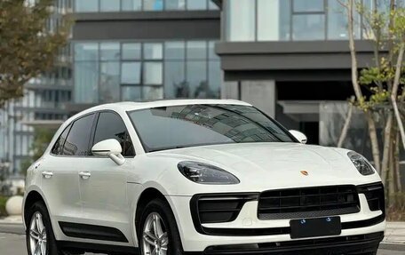 Porsche Macan I рестайлинг, 2022 год, 2 фотография