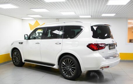 Infiniti QX80 I рестайлинг, 2022 год, 9 999 000 рублей, 4 фотография