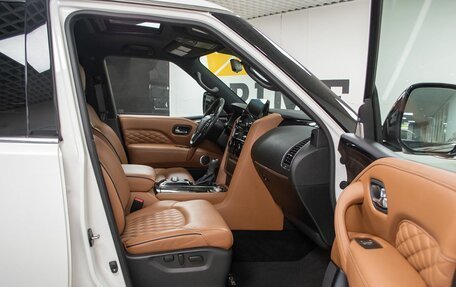 Infiniti QX80 I рестайлинг, 2022 год, 9 999 000 рублей, 27 фотография