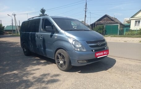 Hyundai Grand Starex Grand Starex I рестайлинг 2, 2008 год, 980 000 рублей, 9 фотография