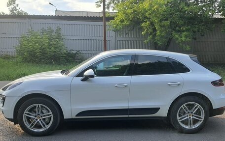 Porsche Macan I рестайлинг, 2016 год, 3 150 000 рублей, 3 фотография