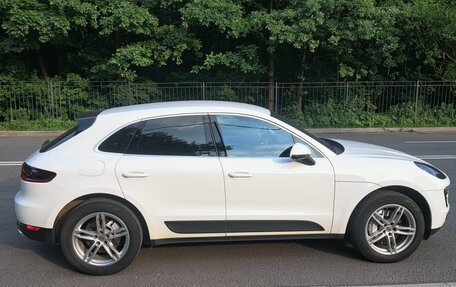 Porsche Macan I рестайлинг, 2016 год, 3 150 000 рублей, 8 фотография