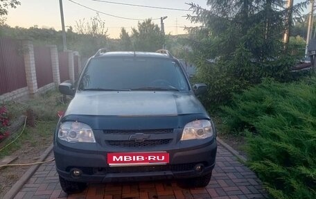 Chevrolet Niva I рестайлинг, 2011 год, 380 000 рублей, 1 фотография