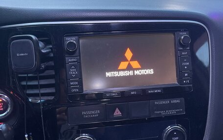 Mitsubishi Outlander III рестайлинг 3, 2012 год, 1 080 000 рублей, 14 фотография
