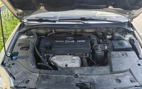 Toyota Avensis III рестайлинг, 2006 год, 850 000 рублей, 8 фотография