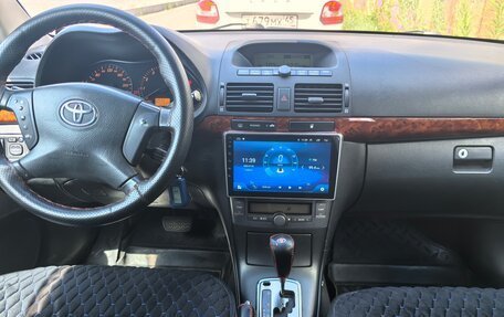 Toyota Avensis III рестайлинг, 2006 год, 850 000 рублей, 5 фотография