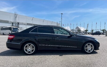 Mercedes-Benz E-Класс, 2011 год, 1 590 000 рублей, 9 фотография