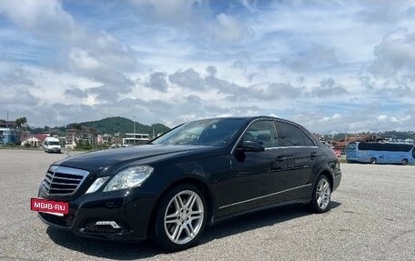 Mercedes-Benz E-Класс, 2011 год, 1 590 000 рублей, 2 фотография