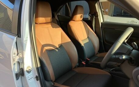 Toyota Yaris Cross, 2023 год, 1 347 000 рублей, 9 фотография