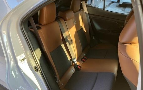 Toyota Yaris Cross, 2023 год, 1 347 000 рублей, 7 фотография