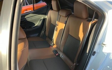 Toyota Yaris Cross, 2023 год, 1 347 000 рублей, 12 фотография