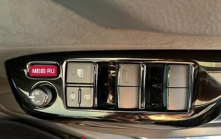 Toyota Yaris Cross, 2023 год, 1 347 000 рублей, 21 фотография