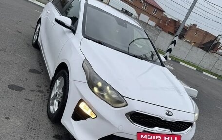KIA cee'd III, 2020 год, 1 750 000 рублей, 2 фотография