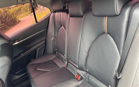 Toyota Camry, 2020 год, 3 150 000 рублей, 9 фотография