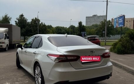 Toyota Camry, 2020 год, 3 150 000 рублей, 4 фотография